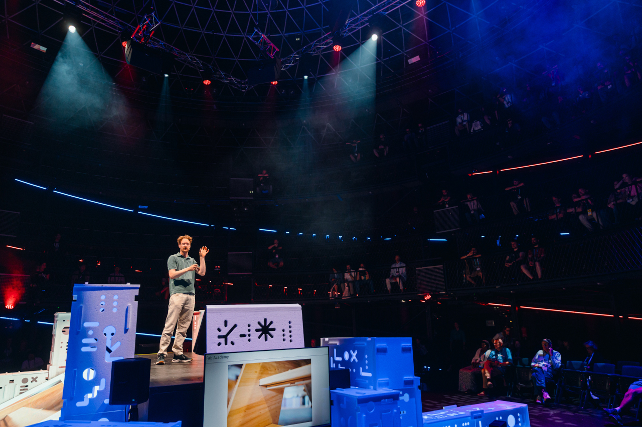 Me on the turning FAB25 stage in Prague